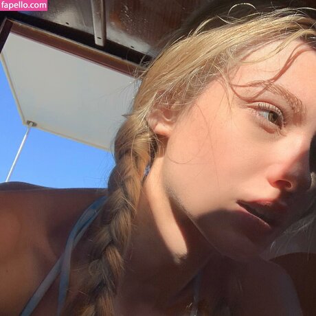 Duygu German sexy pornstar images