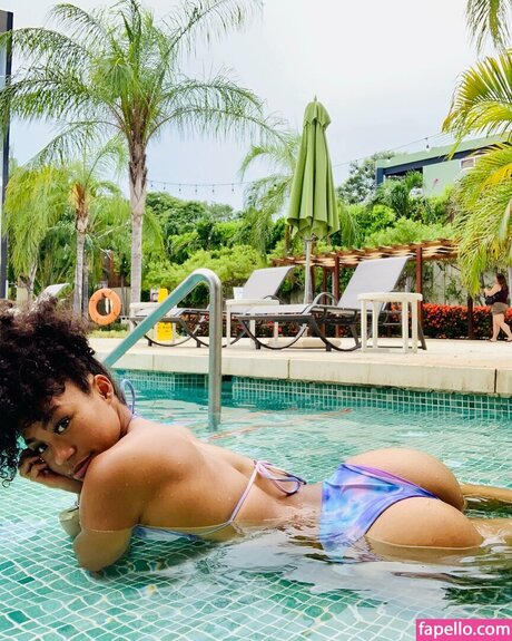 Alycia Baumgardner free pornstar pictures