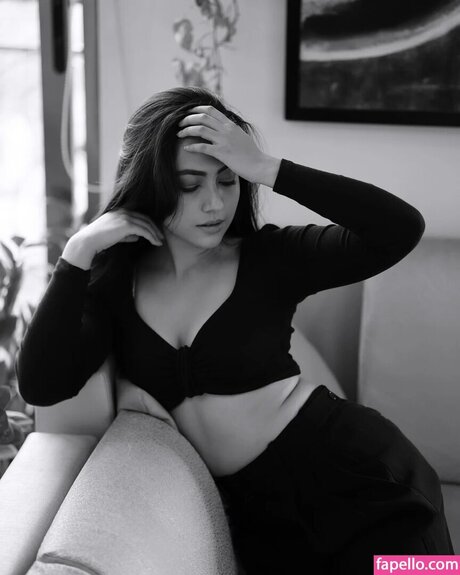 Reem Shaikh erotic model archive