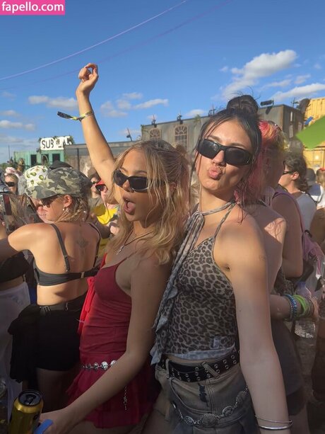 Elisha Walbyoff pornographic star gallery