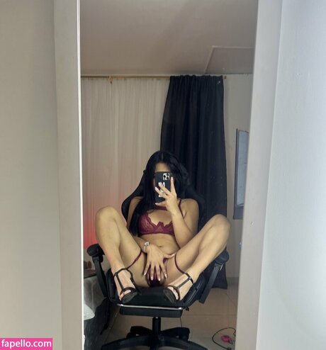 MJ Grace art model pic