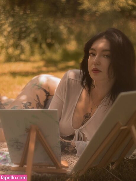 Kiras note porn actress pics