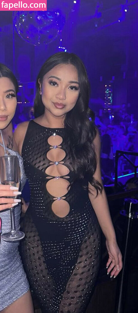 _annuhvee free pornstar photo