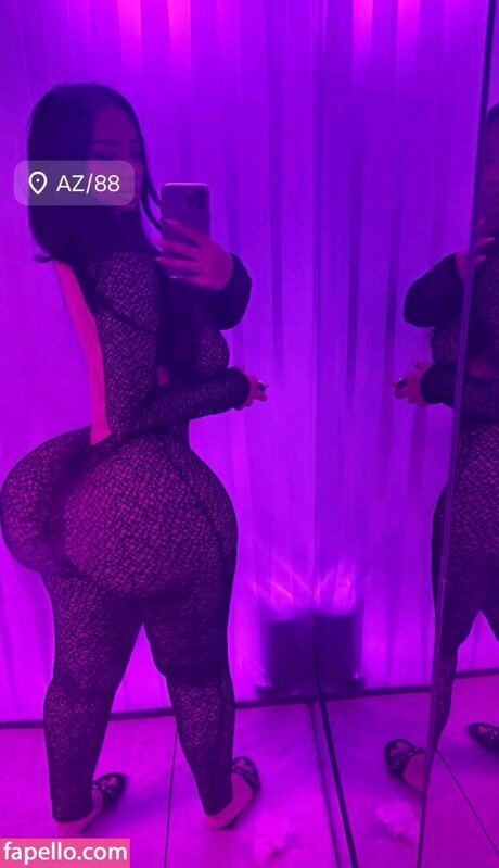 Ambernyy erotic model images