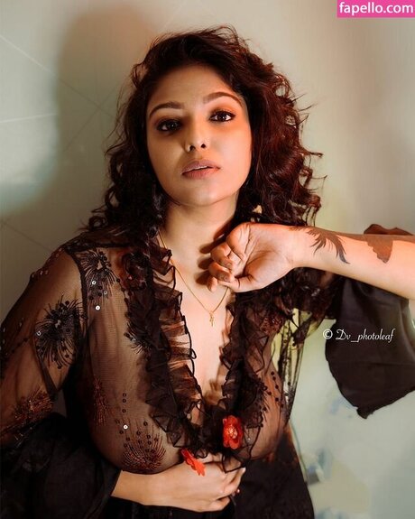 __anavrin___ sexy model archive