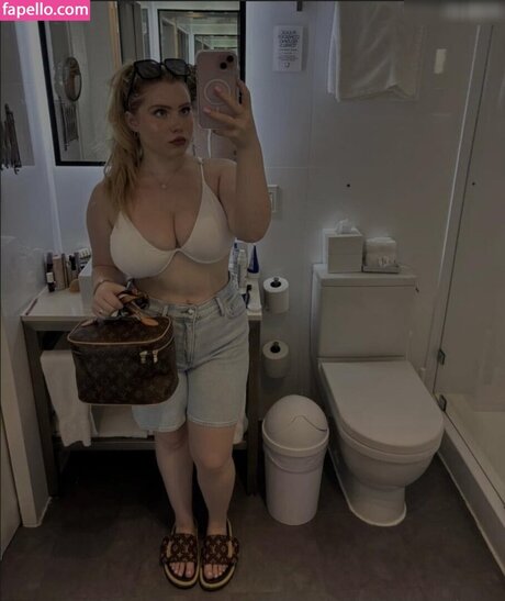 Sadie Stone high quality pornstar gallery