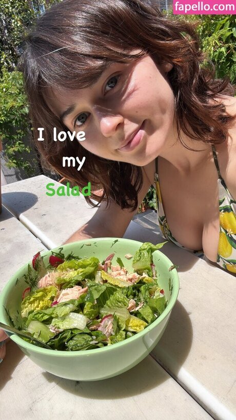 Ruby Cruz exclusive model pics