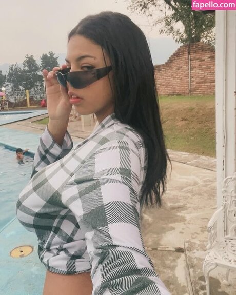 Ale oficial pornstar high quality galleries