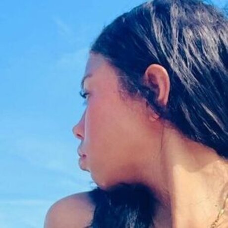 Ale oficial pretty model pictures