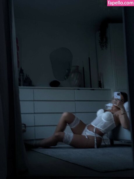 Diamond tears pornstar nude images