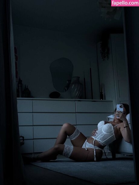 Diamond tears naked pornstar gallery