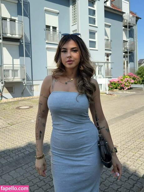 college student onlyfans hot pic