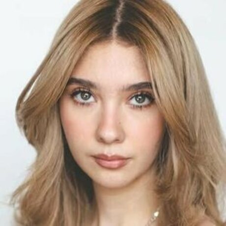 Amara Que Linda model free picture