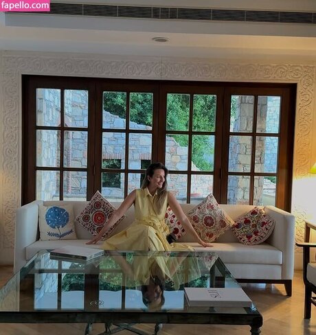 giant onlyfans art nude image