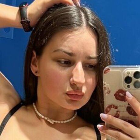 Viktoria60820 high quality actress images