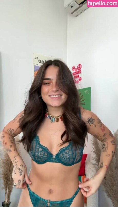 Julie Ferrat free model photos