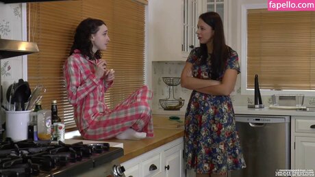 Sarah Gregory star pretty pic