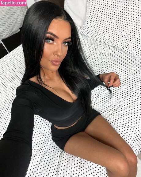 Anitkova hot actress image