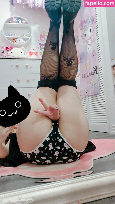 Immy Bisou pornstar hot picture