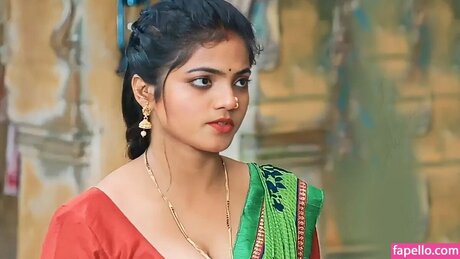 Bharti Jha adult actress photo