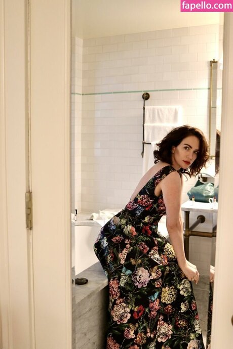 Kate Siegel art pornstar galleries