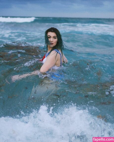 Jessie Paege pornstar exclusive pics