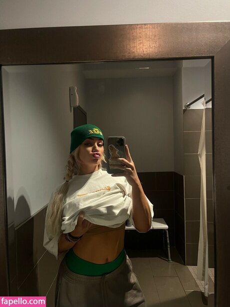 TaylorAnderson101 pornstar perfect pic