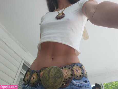 mama moons pretty actress gallery