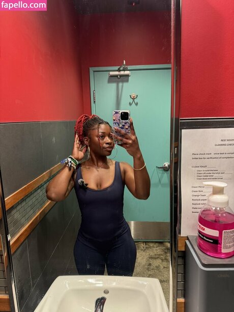 Locdbree high quality actress images