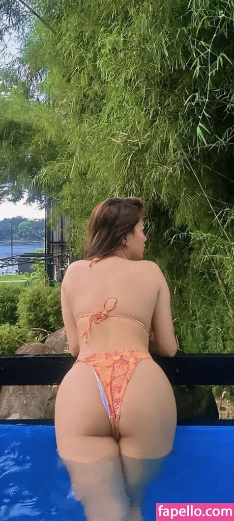 Sara Xie model high quality photo