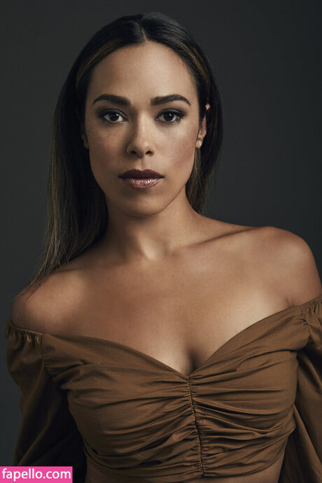 Jessica Camacho model exclusive picture