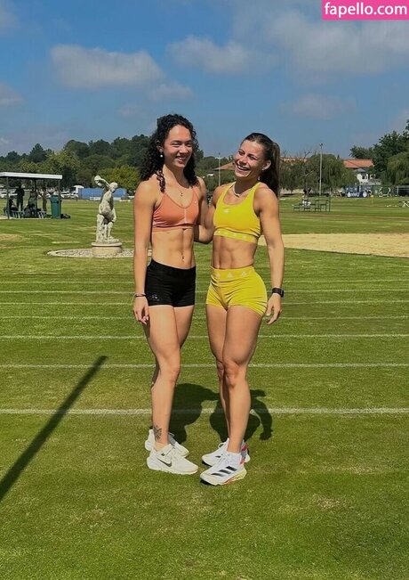 Demi Van Den Wildenberg beautiful star pictures