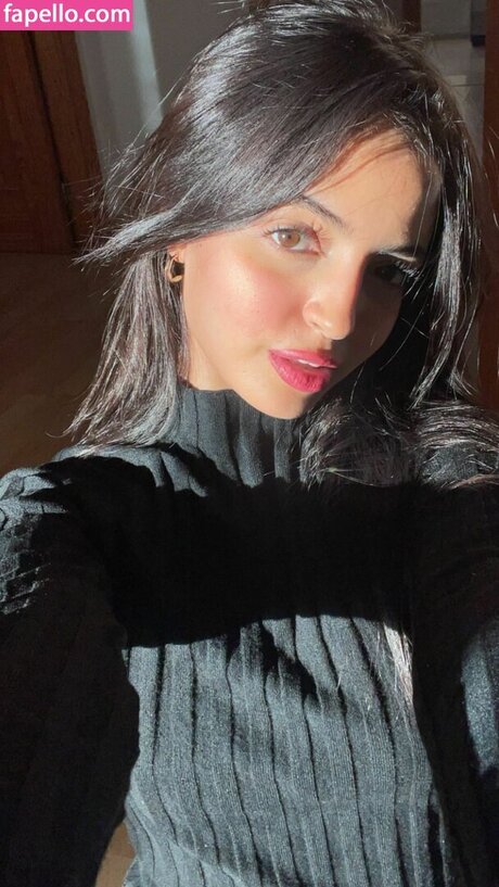 Momortelle Immomortelle pornstar adult pics