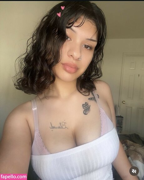 Yadhirazzep actress picture