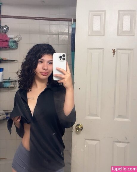 Yadhirazzep high quality pornstar img