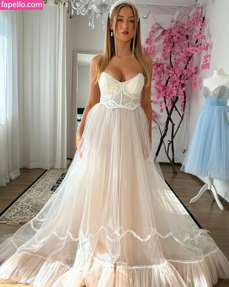 Oliwia Petryna beautiful star pics