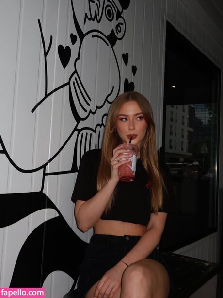 Oliwia Petryna star sex photo