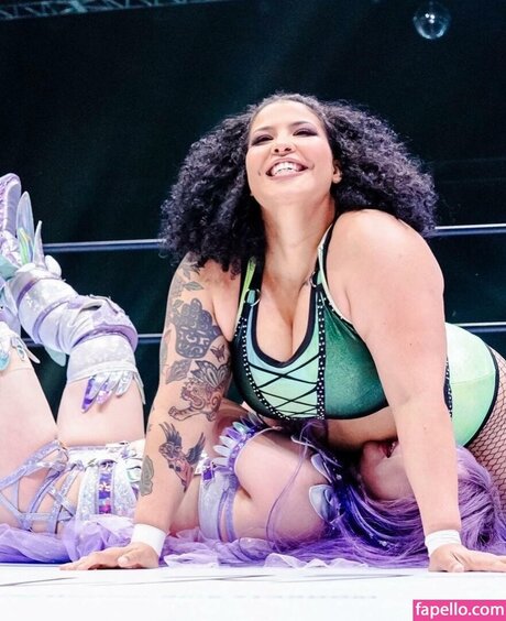 Willow Nightingale sex pornstar picture