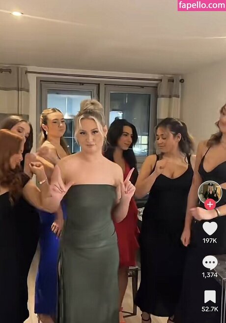 Lauren Duffy star perfect gallery