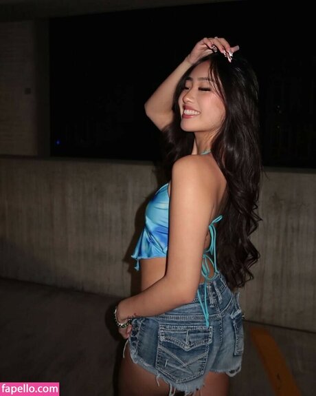 Daisy Chang sex model pictures