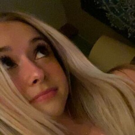 Emma Belle pornstar nice photos