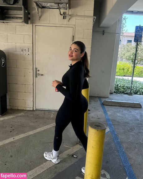 Lachapeteada nice pornstar image