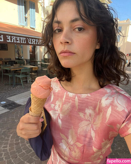 Blu Hunt pornstar xxx img