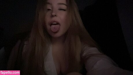 Tamothie perfect pornstar pics