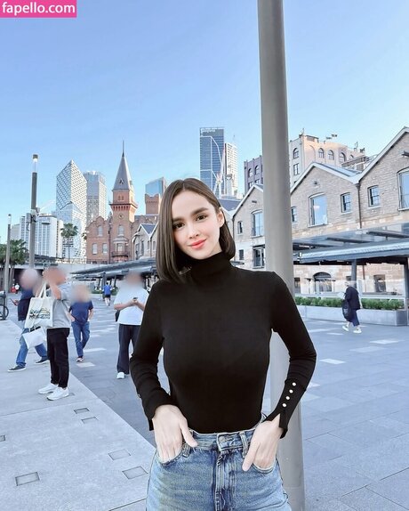 Kim Domingo erotic actress photo