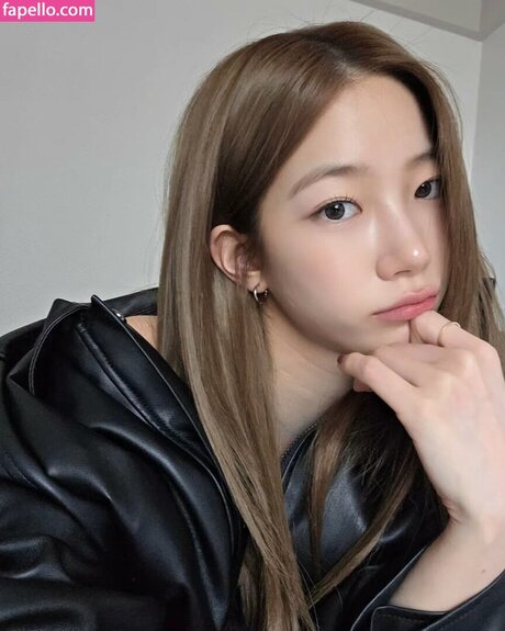 Kazuha Nakamura_ pornstar top image