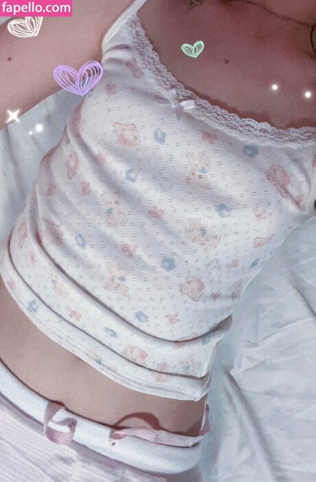 LittleNiiVT pornstar pretty photos