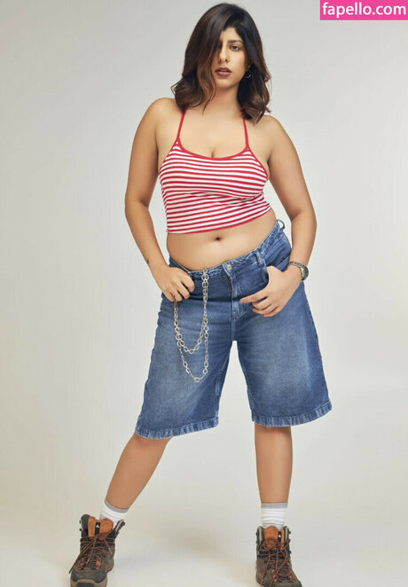 Muskan Thakurani pretty actress img