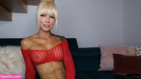 Harley LaVey erotic pornstar image