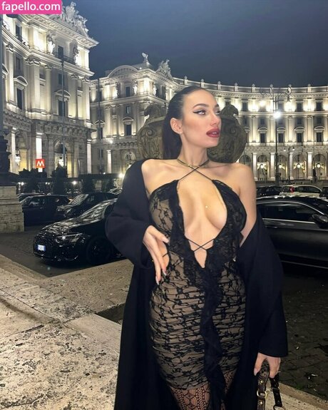 Eleonora Garrioli star art image